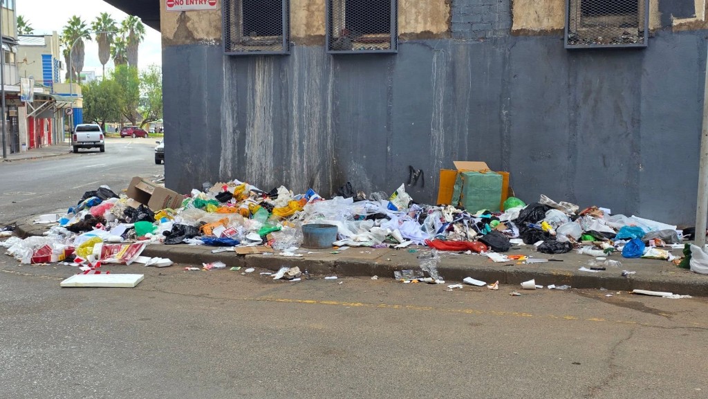 Poor municipal services has an influence on stunting.
