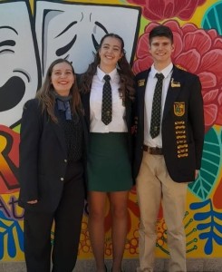 Hoërskool Nelspruit debatspanne praat Bloemfontein vuurwarm