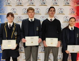 Akademie kultuurfees uitstalling – Hoërskool Duineveld staan uit