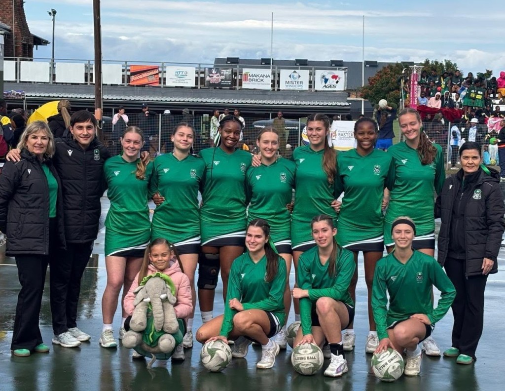 Pearson Netbalspanne dra Oos-Kaap Goue Kampioenskapskroon