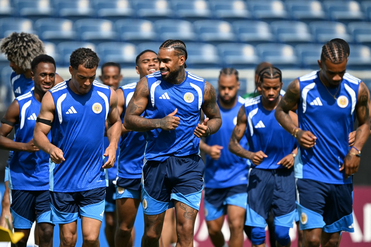 Curacao's players take part in a training session on the eve of Curacao's 2026 World Cup Group E match against Germany.