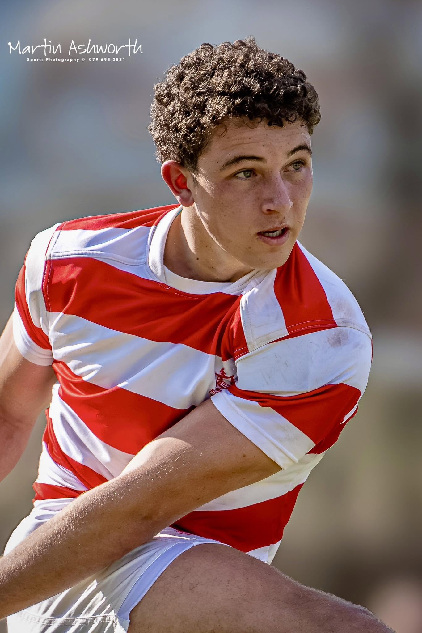 Alex Jankowitz had a difficult day with the boot for Michaelhouse but found some points in the second half.
