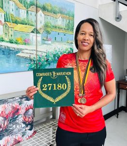 From kidney donor to green number: Kuils River’s Cheryl conquers 10th Comrades
