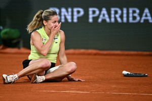 Fairy tale in Paris: Chwalinska rewrites French Open record books