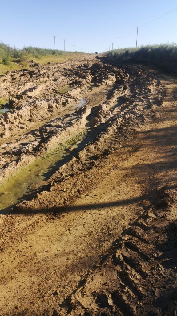 The deteriorated road condition affects daily commuters