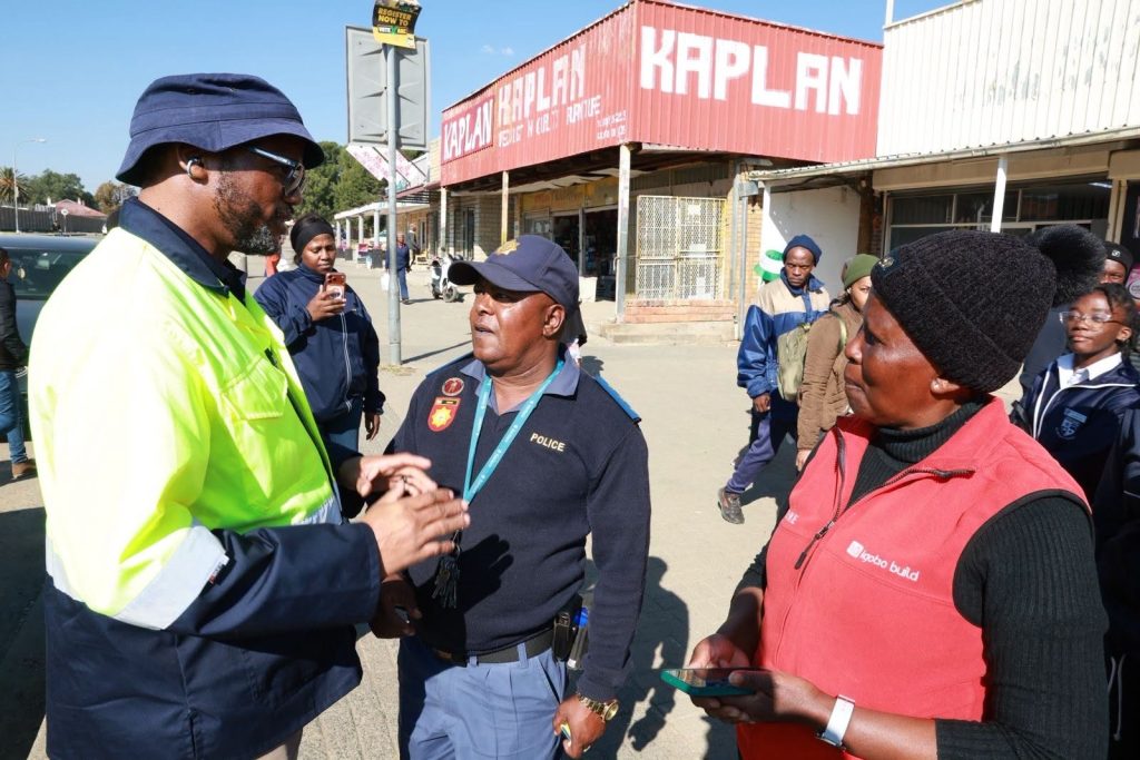 Deputy Minister of Labour and Employment  Jomo Sibiya during an inspection in Thaba Nchu