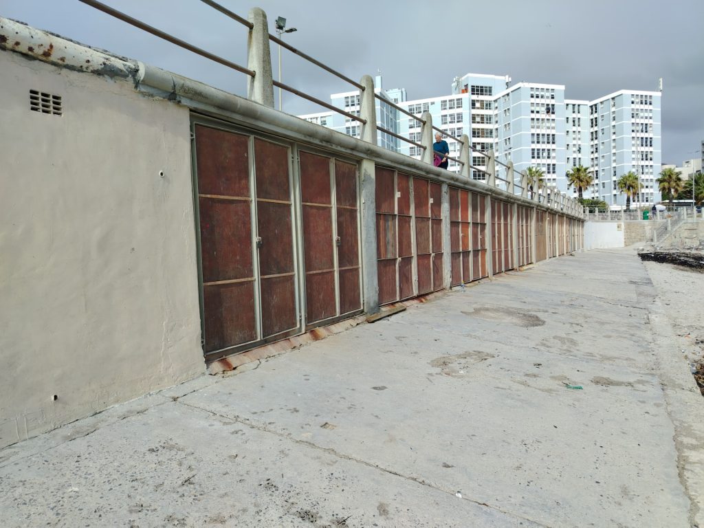 Boat sheds Three Anchor Bay