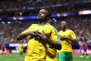 Mokoena spot kick keeps Bafana’s world cup dream breathing