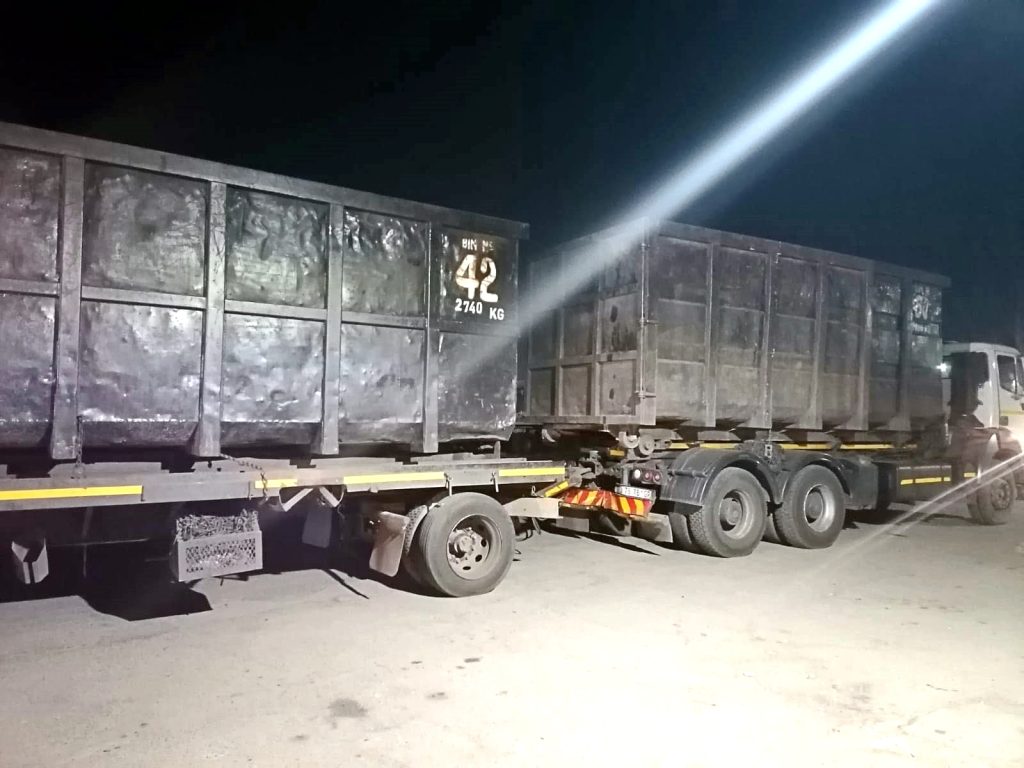 The SAPS received information regarding a truck loaded with copper cable from Welkom