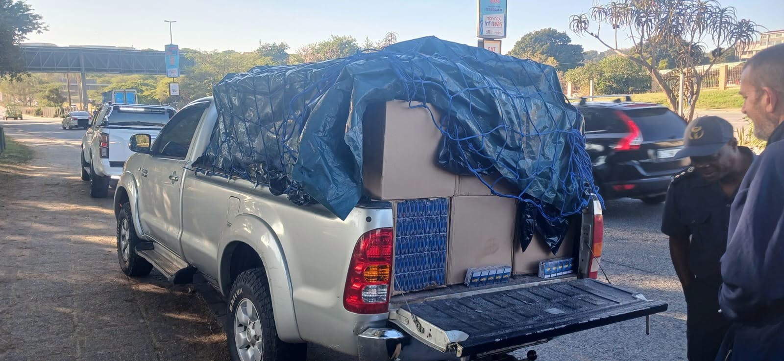 A multidisciplinary SAPS team in Mpumalanga intercepted the Toyota Hilux bakkie transporting illicit cigarettes