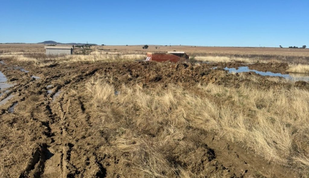 Vandals targeted the bulk water pipe, affecting supply to the Brandkop Reservoir and several residential areas.