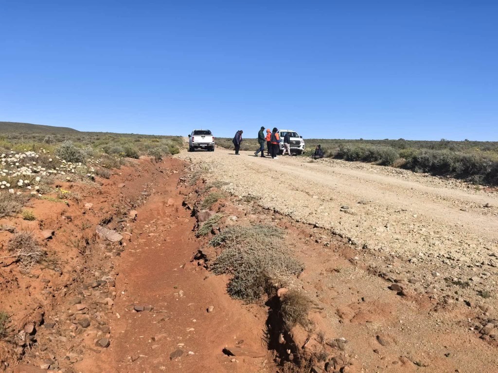 R364 between Calvinia and Clanwilliam