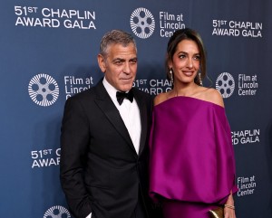 Clooney couple flee French villa as wildfires rage