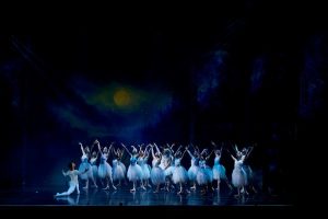 Cape Town City Ballet brings Swan Lake highlights to Stellenbosch