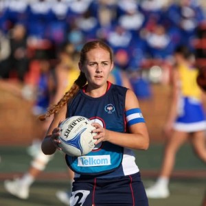 Hoërskool Duineveld trots op Netbalkaptein, Carla Kuhn