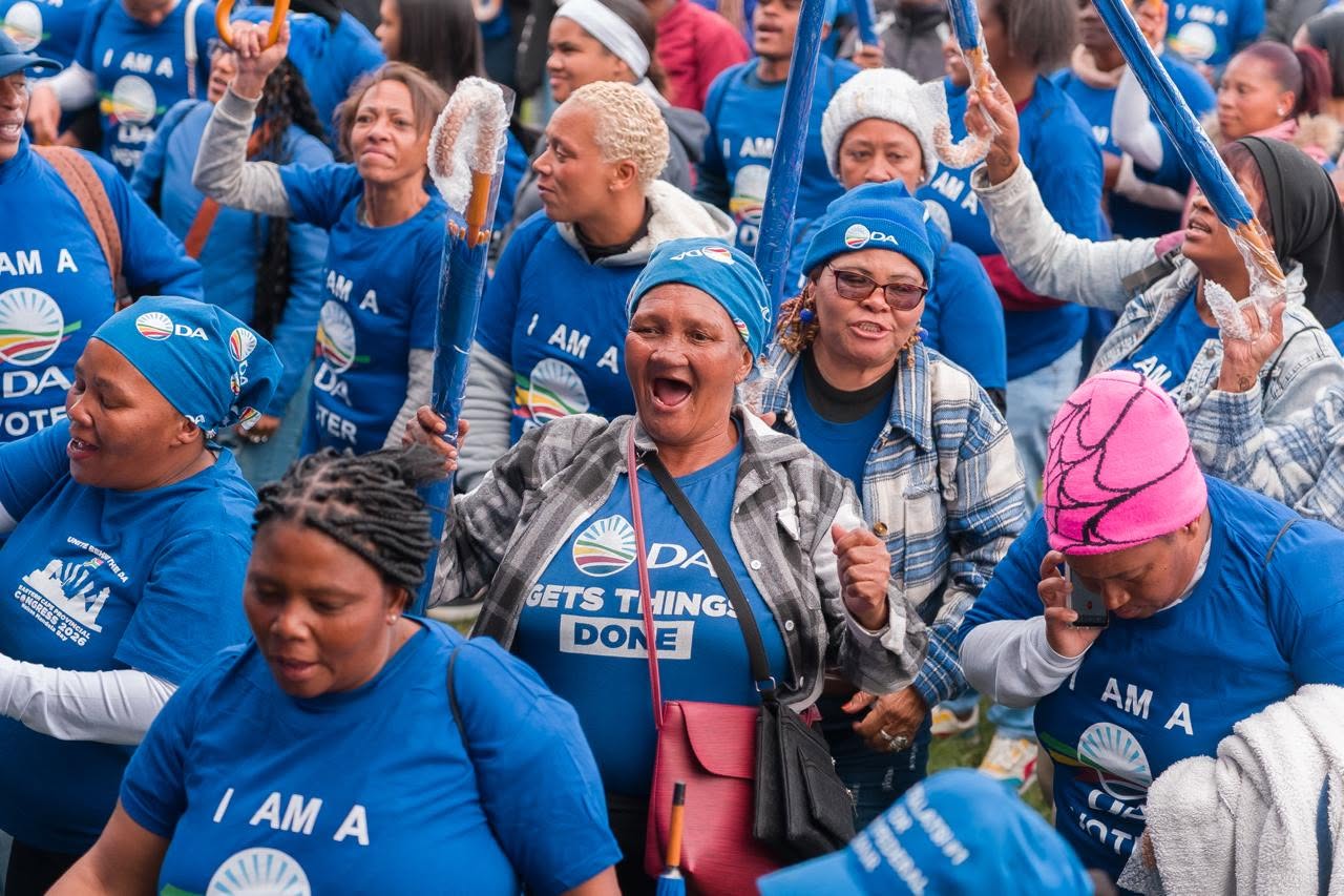 Hundreds of residents gathered in Gelvan Park, Gqeberha to join an anti-crime march today.