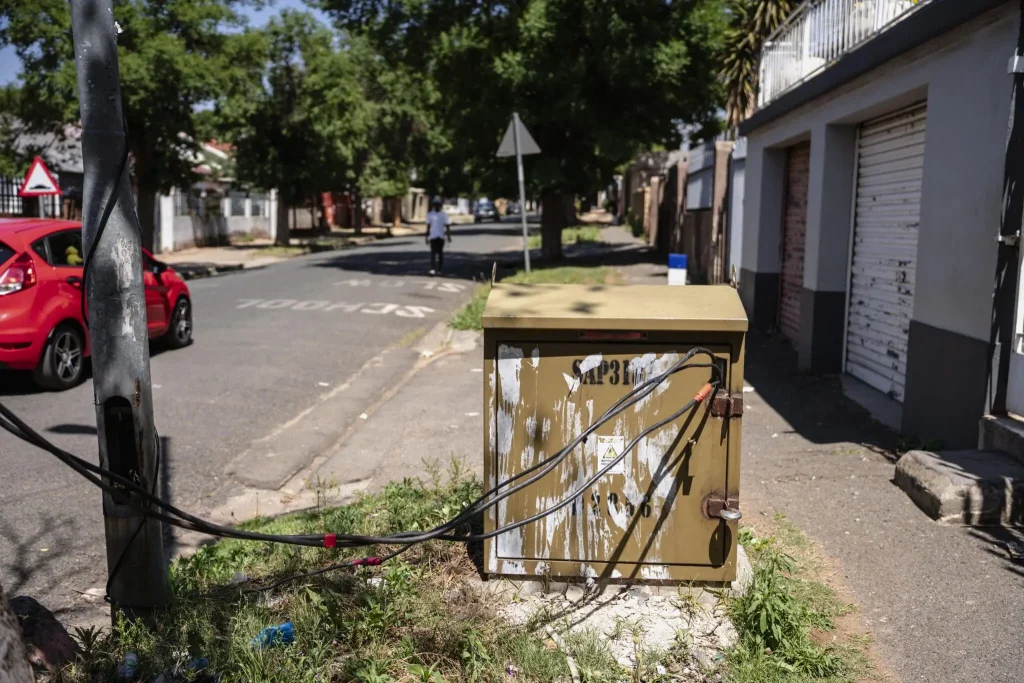 Illegal electrical connections in Johannesburg.