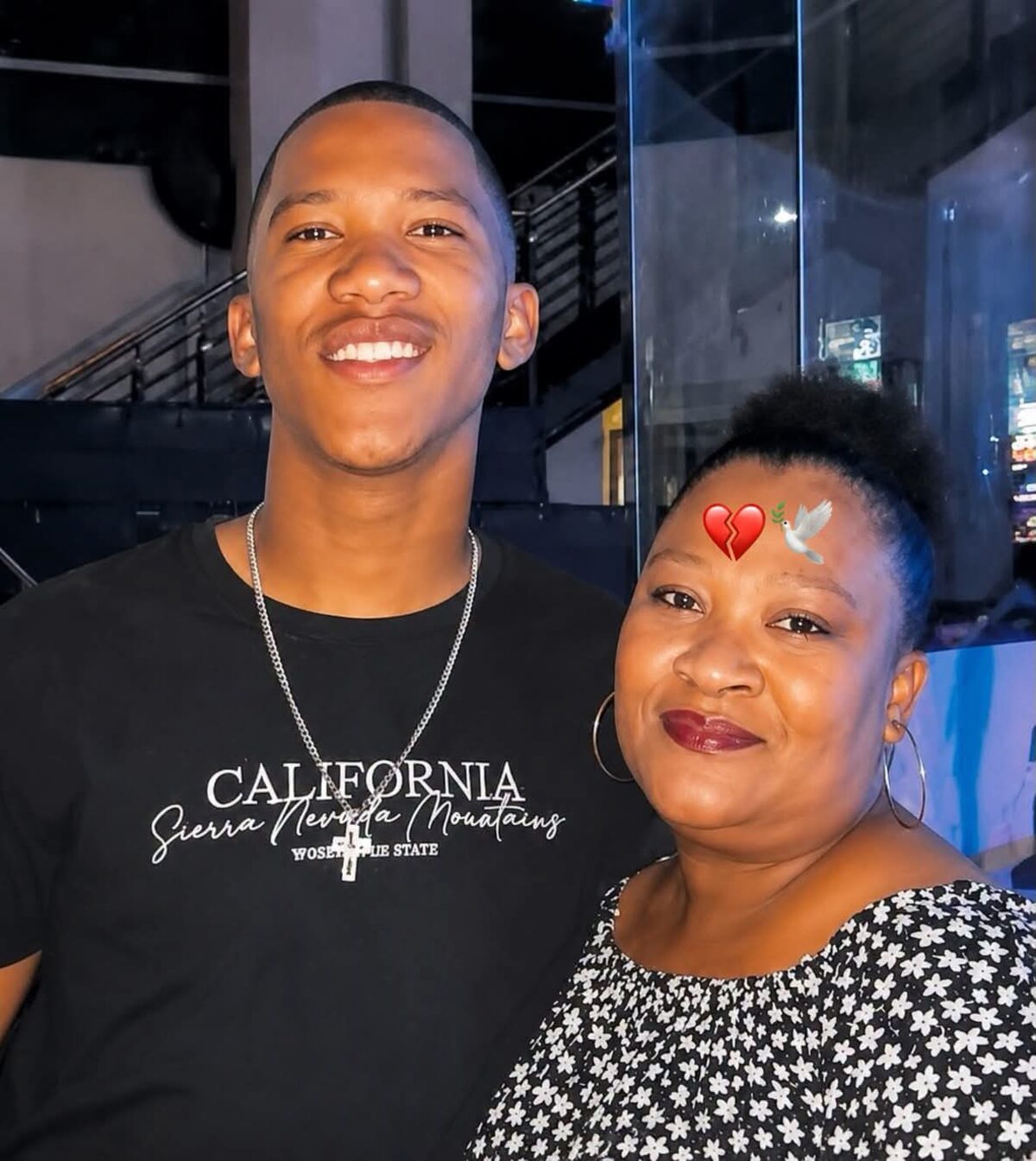 Dihanzo Adams with his mother Mary Adams PHOTO: Facebook
