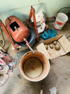 Police crackdown on illegal mining operation in Thabong