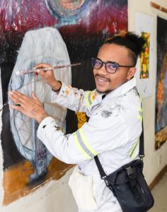 Kimberley artist takes Indigenous stories to Australia in cosmic art exhibition