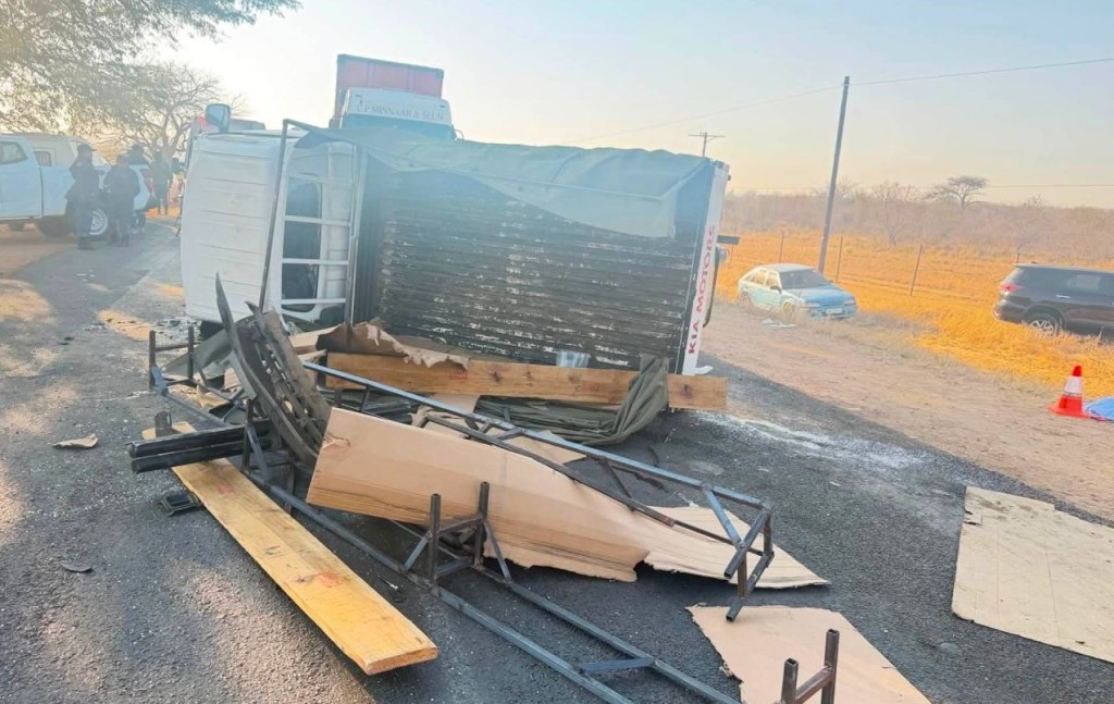 Road accident between Leeufontein and Piet Engelbrecht Trust in Limpopo.