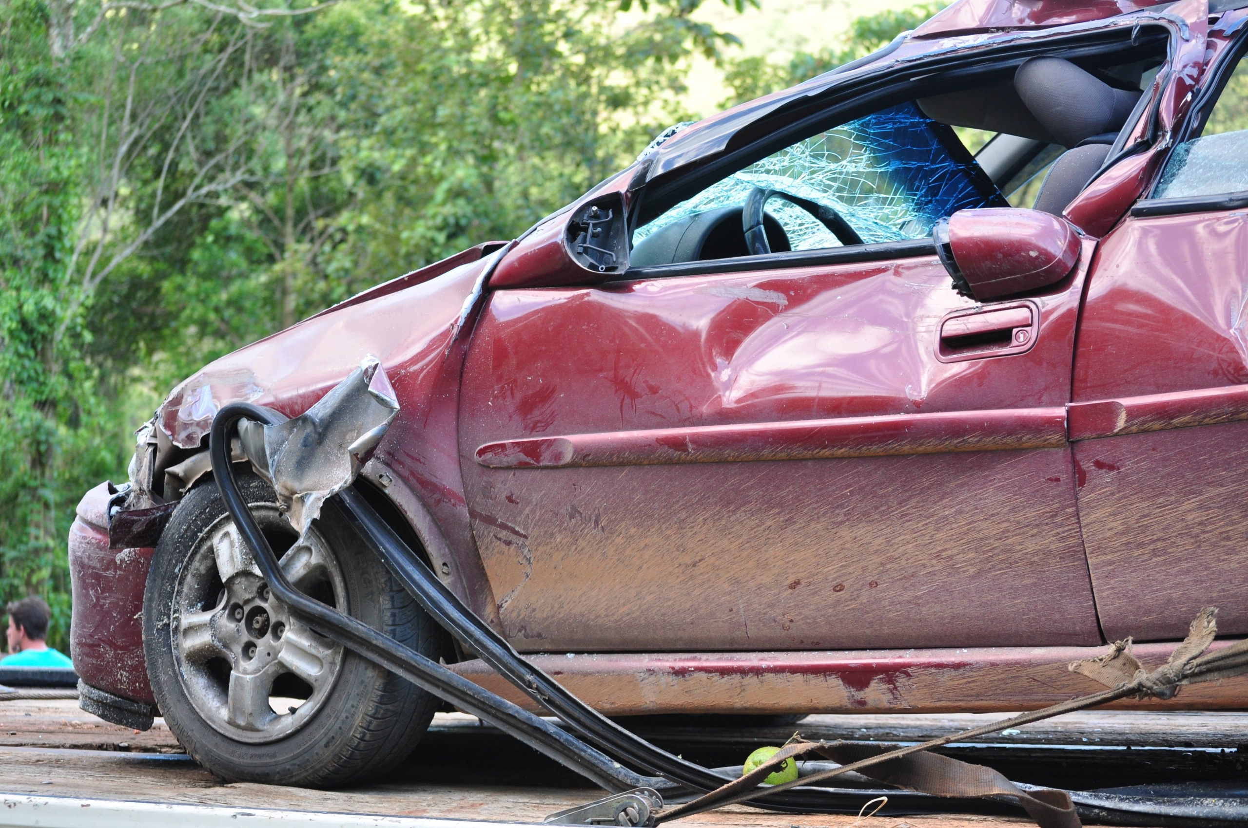 Emergency services respond to a crash scene on an Eastern Cape road