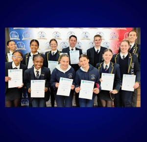 Hoërskool Duineveld Redenaars Skitter by Con Spirito-kompetisie
