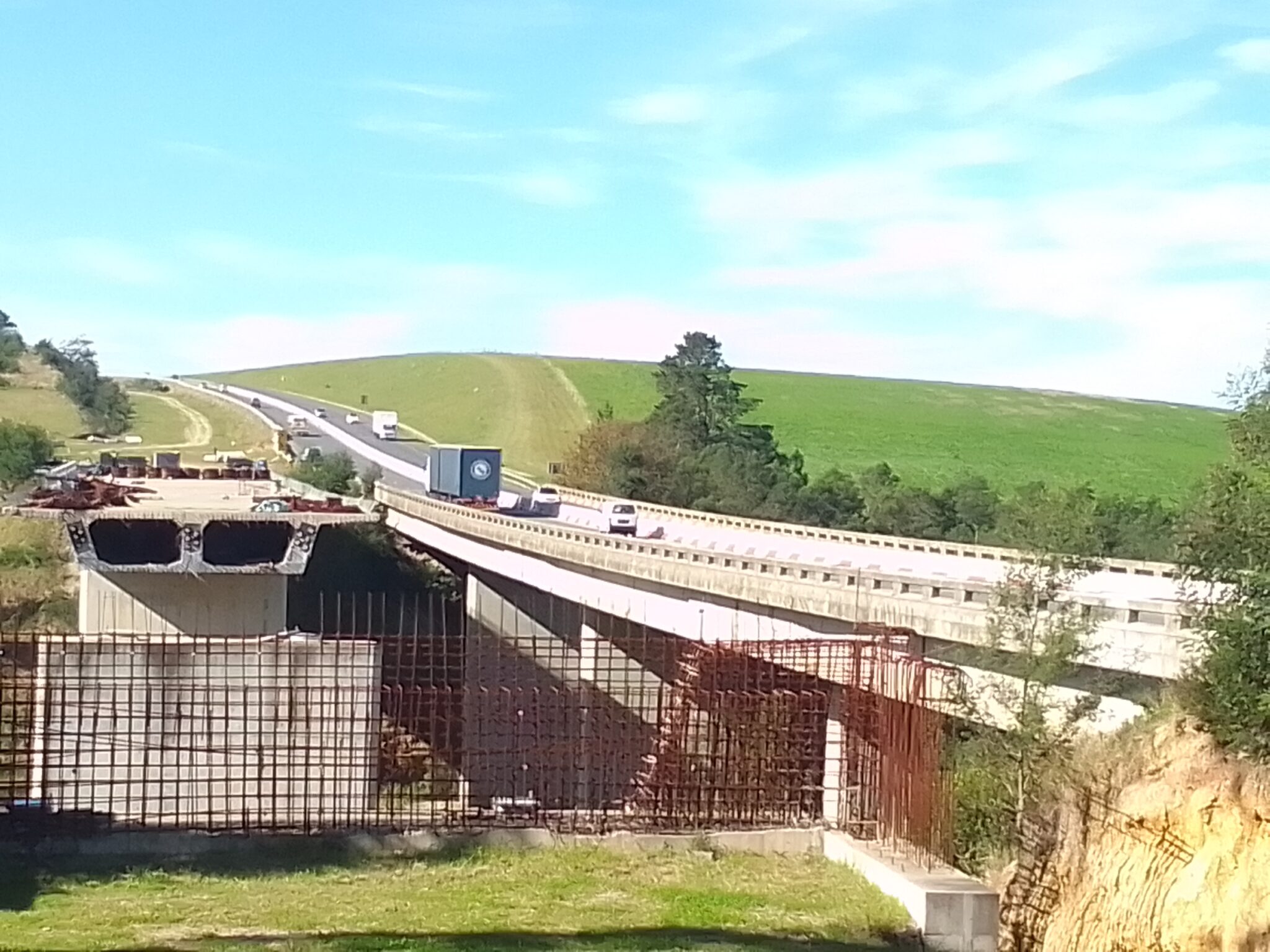 Construction work on the Gwaing River Bridge near George.