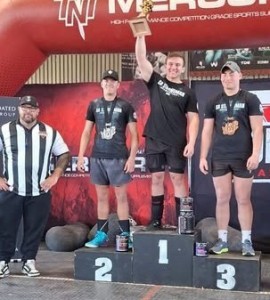 Langenhoven Gimnasium se Sterkman Skryf Geskiedenis