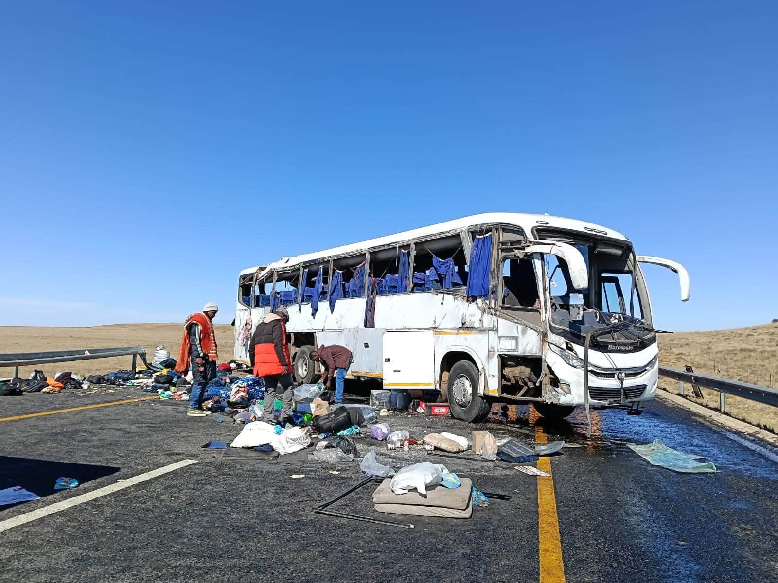 Death toll on Zimbabweans killed in a bus crash increased