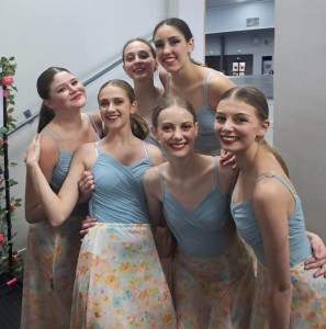 Hoërskool Driehoek skitter in dans,  talent en triomf