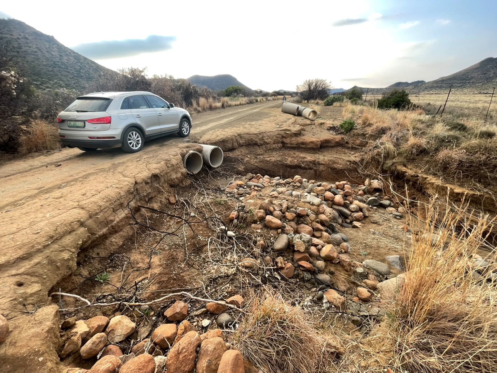 Dangerous Donkerpoort road