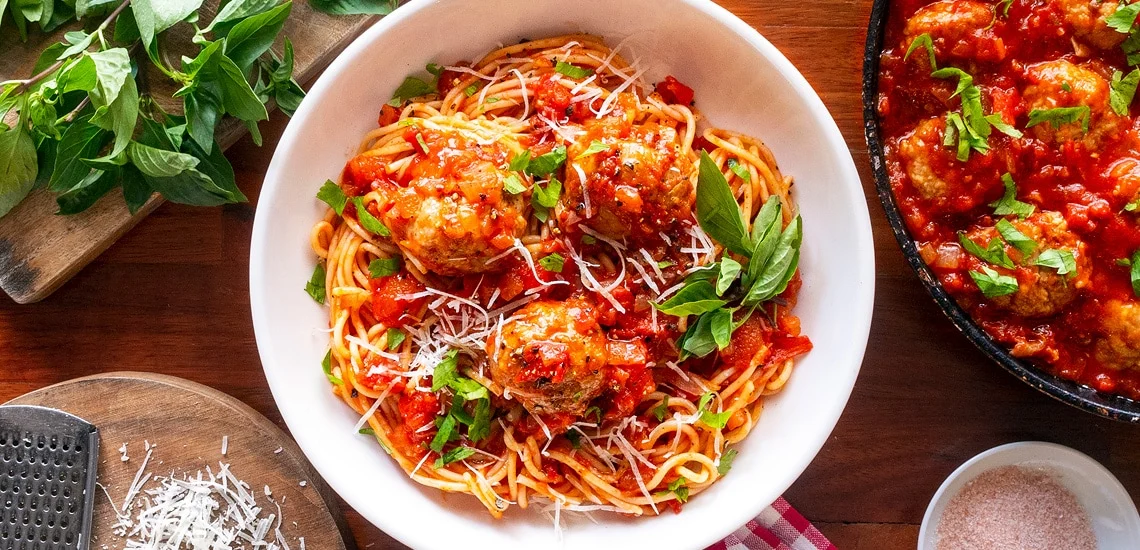 One-pan spaghetti meatballs.