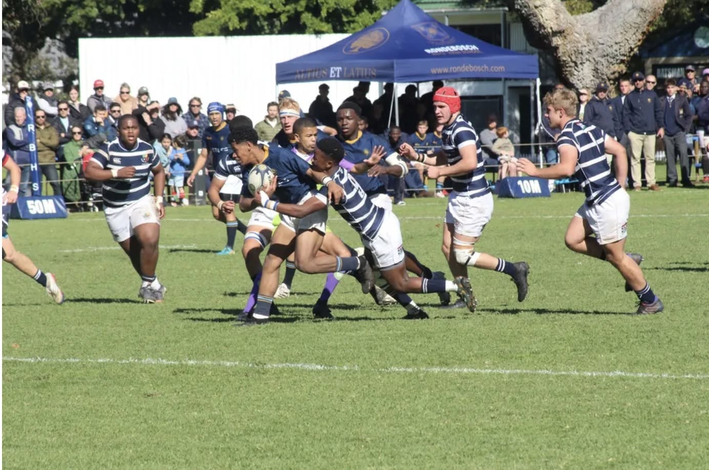 Rondebosch claimed a home victory to end the Grand Slam dreams of Wynberg.