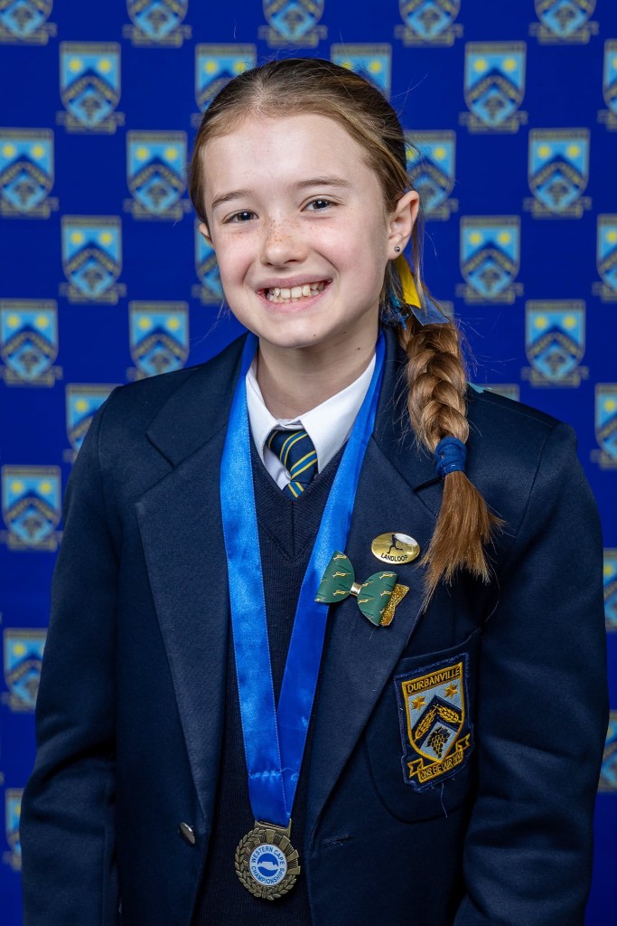Laerskool Durbanville skitter by junior saalerkennings