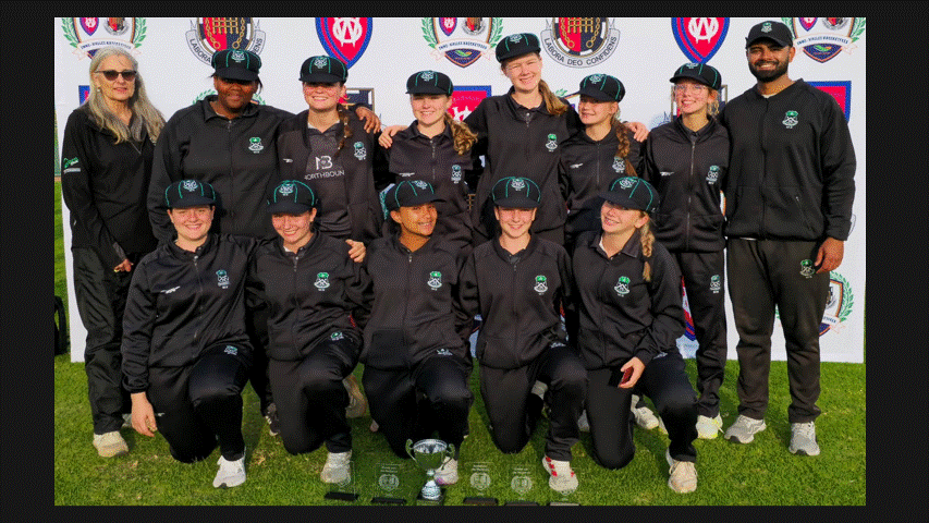 Pearson 1st Girls’ Cricket Champions at Inni‑Vallei Krieketfees