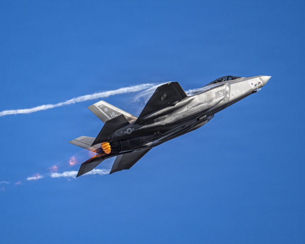 US sells Saudi Arabia advanced F-35 warplanes.