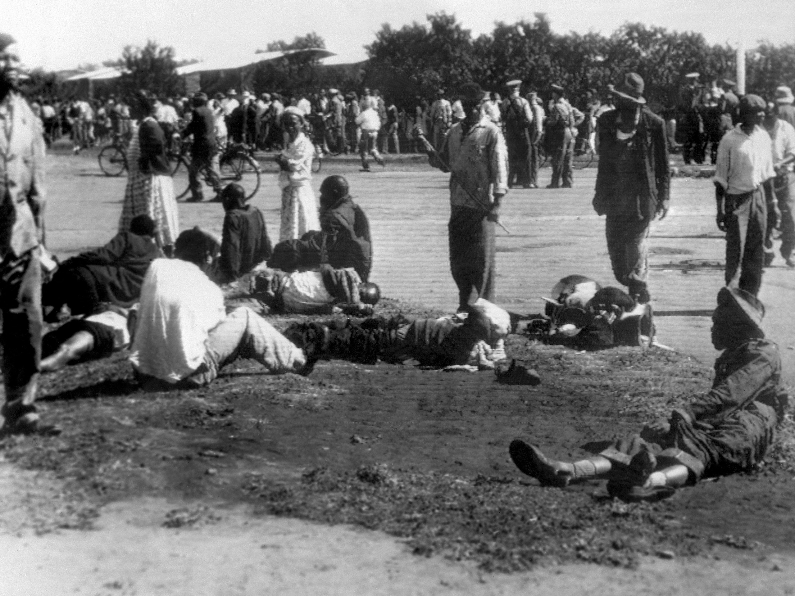 Sharpville massacre families and victims take government to court.