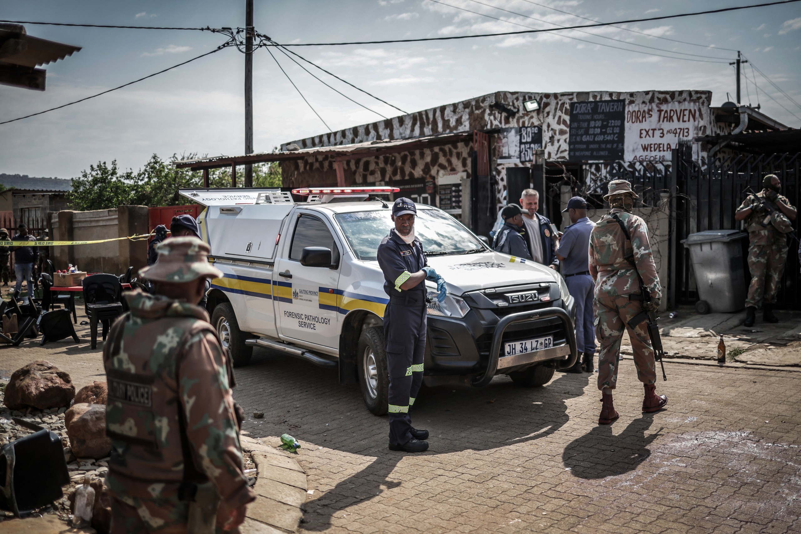 28 people have been killed in one weekend in South Africa township killings.
