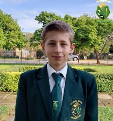 Ewald van Jaarsveld skitter in skiet én karate