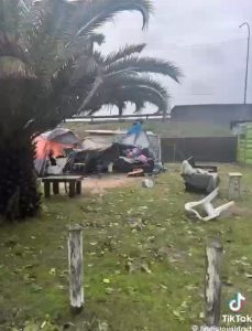 Hardekraaltjie residents remain two months after deadline to leave