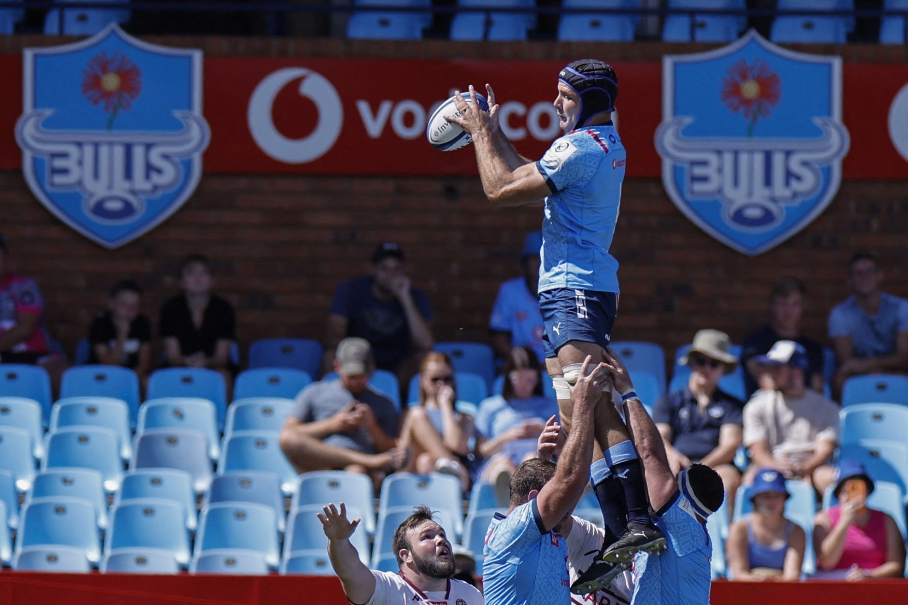Bulls' South African lock Reinhardt Ludwig catches the ball in a line-out during the European Rugby Champions Cup