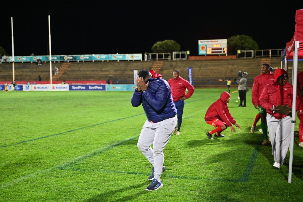 Dismayed UFS coach