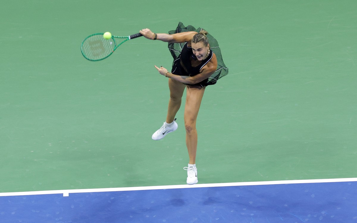 Belarus's Aryna Sabalenka returns the ball to USA's Jessica Pegula during the women's singles US Open semi-final.