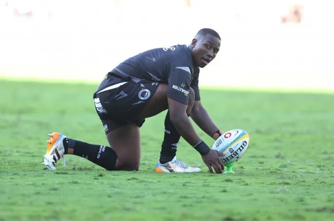 Vusi Moyo starts at flyhalf for the Sharks.