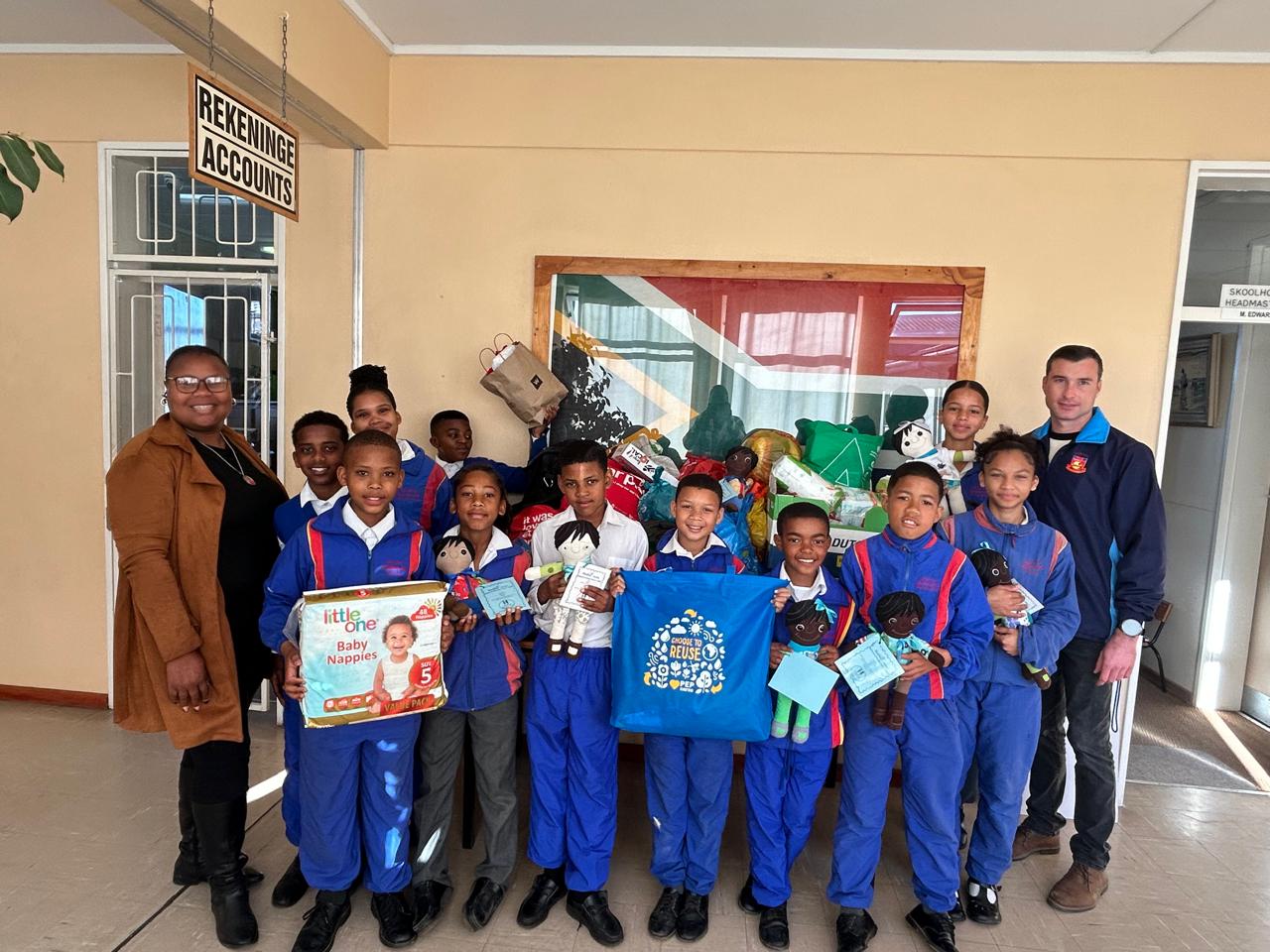 Saldanha Primary School showed their support.