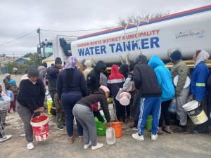 Beaufort West battles water crisis  after storm destroys main pipeline