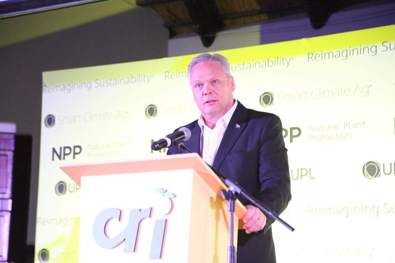 Agriculture minister Willie Aucamp says government will support farmers during the expected El Niño drought.
