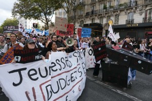 ‘We’re not giving up’: Activist Thunberg joins France student protests