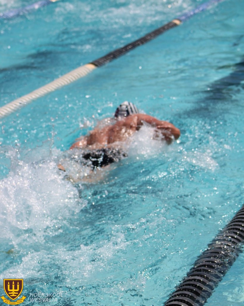 GPLA Pool Gala - Wesvalia-swemmer blink uit